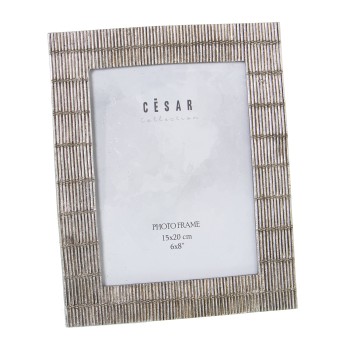 Silver Resin Photo Frame - 15x20cm- Ext:21x1,3x26cm